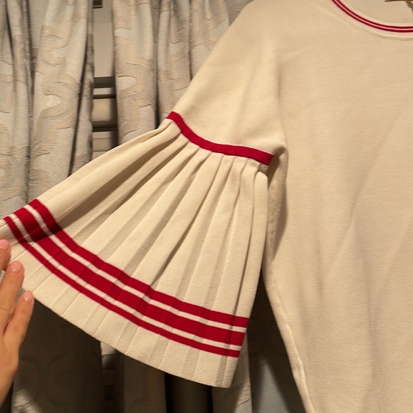 Maje white flattering short sleeve blouse - Picture 2 of 3